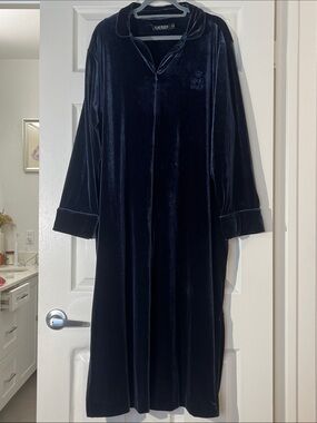 Lauren Ralph Lauren Midnight Navy Velvet Zippered Robe
